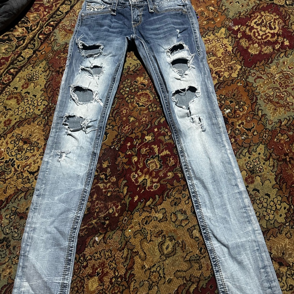 Size 27 women’s rock revival jeans